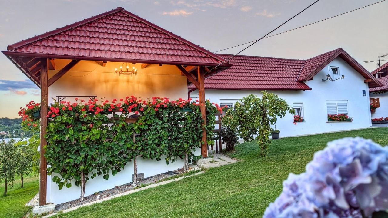 Holiday Home Rojko Strigova Екстер'єр фото